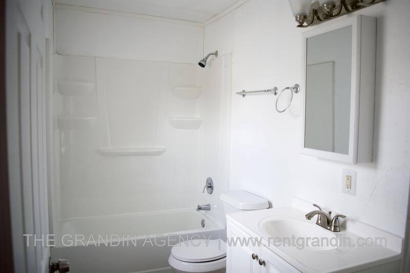 Apartment for rent at 1624 Chapman Ave SW #A6, Roanoke, VA 24016