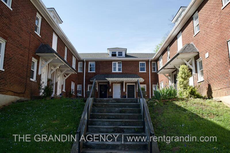 Apartment for rent at 1624 Chapman Ave SW #A6, Roanoke, VA 24016
