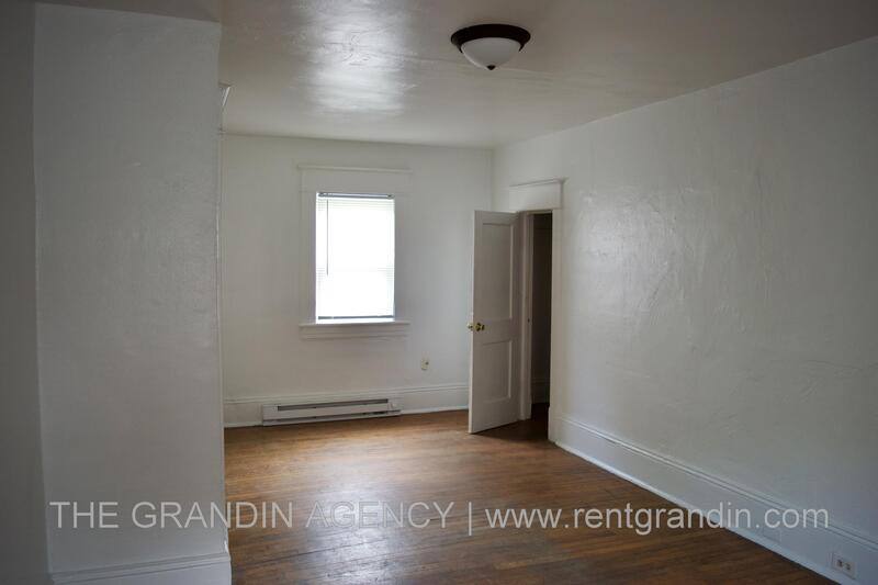 Apartment for rent at 1624 Chapman Ave SW #A6, Roanoke, VA 24016