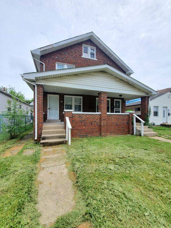 Apartment for rent at 852 Fairwood Ave, Columbus, OH 43205