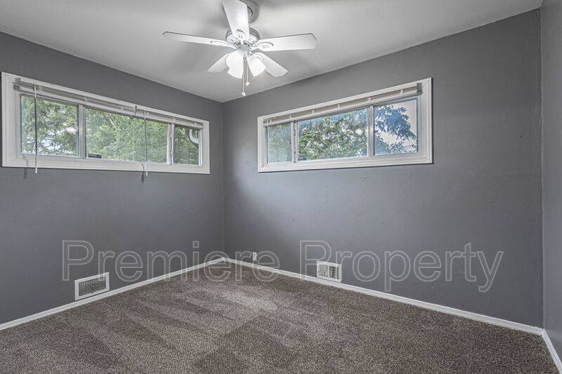 House for rent at 7719 E 112th Terrace, Kansas City, MO 64134