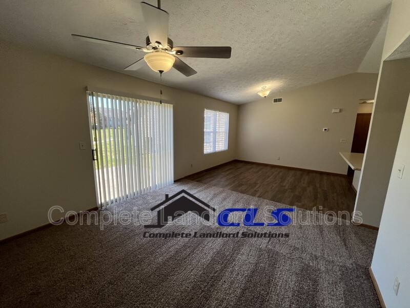 Apartment for rent at 1037 S 6th St, Terre Haute, IN 47807