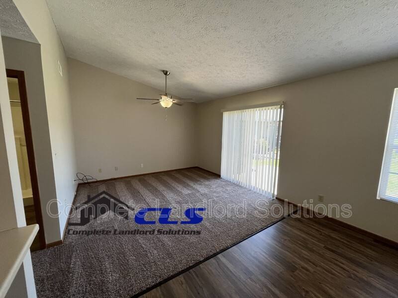 Apartment for rent at 1037 S 6th St, Terre Haute, IN 47807