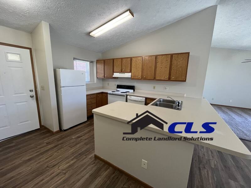 Apartment for rent at 1037 S 6th St, Terre Haute, IN 47807
