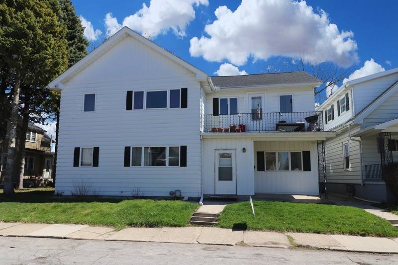 Apartment for rent at 1603 S 13th St #B, Sheboygan, WI 53081
