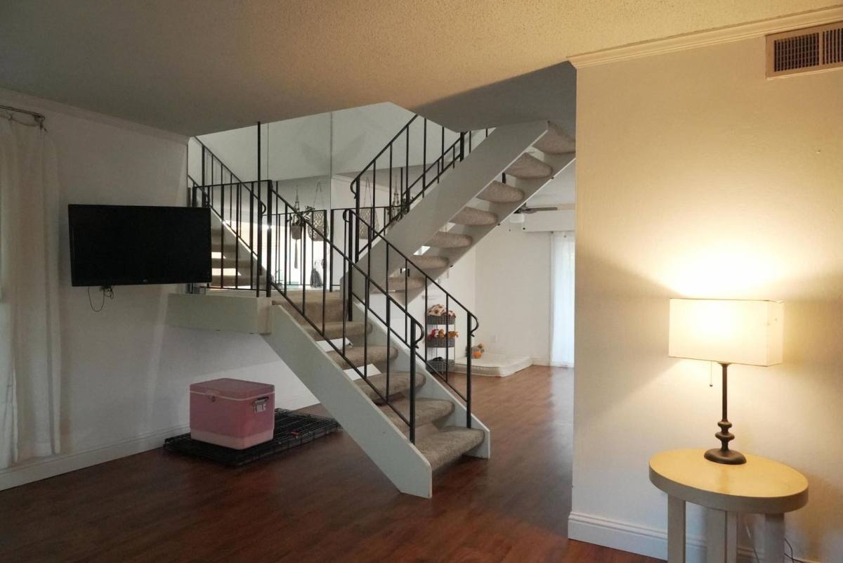 Townhouse for rent at 6687 Greenback Lane, Citrus Heights, CA 95621