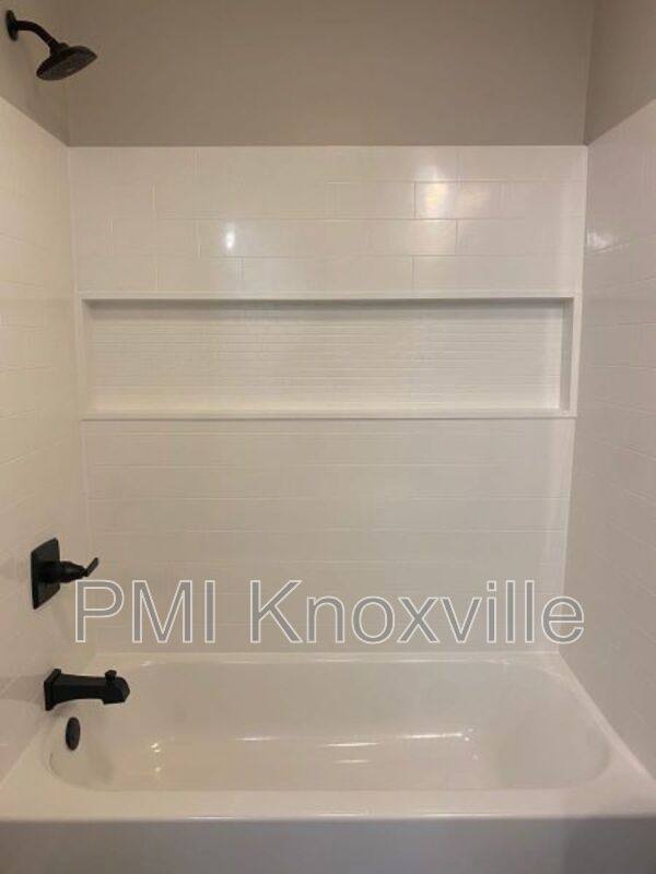Apartment for rent at 123 Ingersoll Ave #2, Knoxville, TN 37920