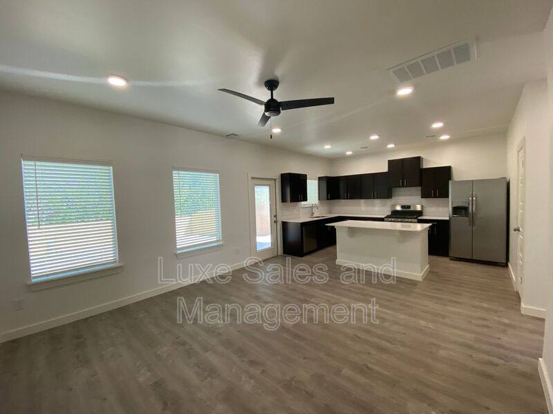 House for rent at 13512 Vinita Dr, Oklahoma City, OK 73142