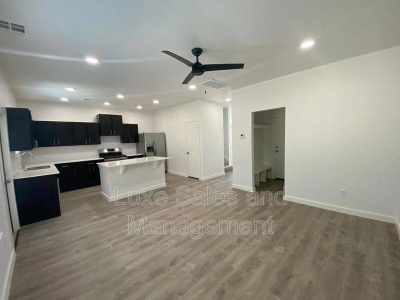 House for rent at 13512 Vinita Dr, Oklahoma City, OK 73142