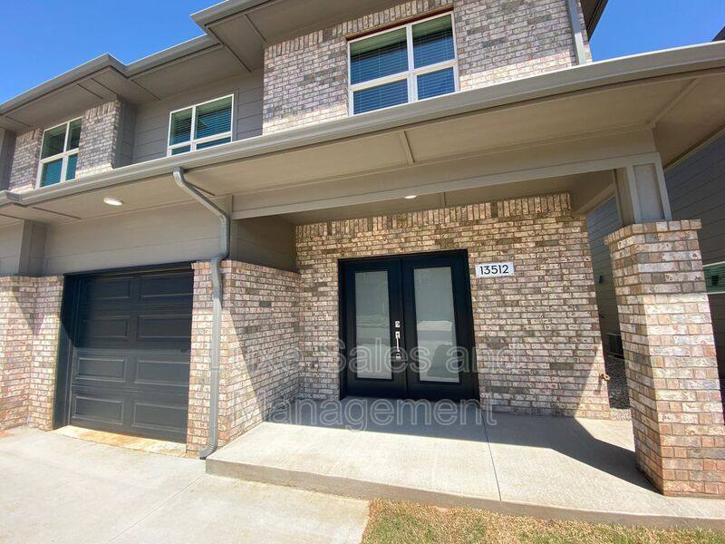 House for rent at 13512 Vinita Dr, Oklahoma City, OK 73142