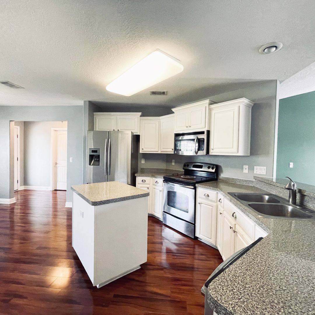House for rent at 2386 Barberee Dr, Crestview, FL 32536