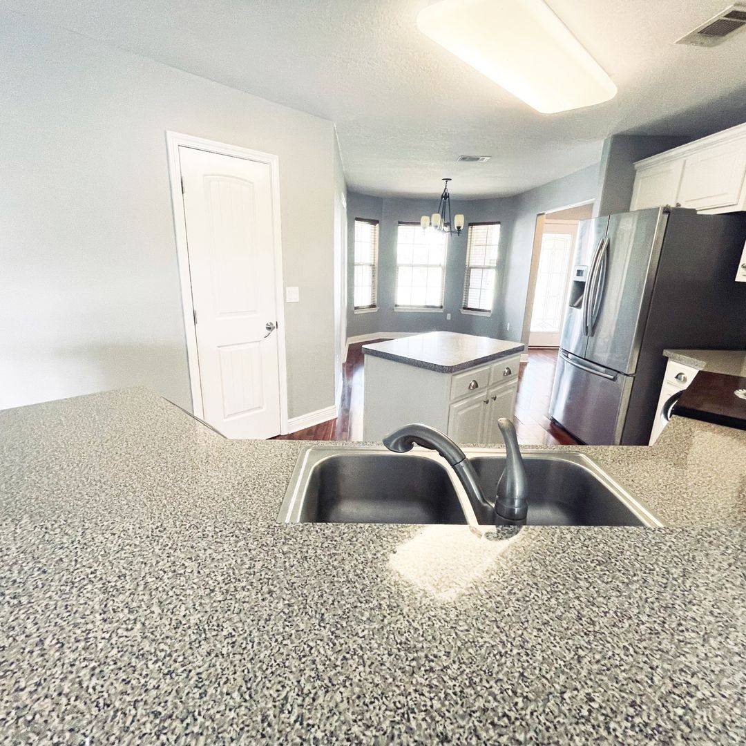 House for rent at 2386 Barberee Dr, Crestview, FL 32536