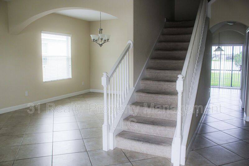 House for rent at 1718 Thetford Circle, Orlando, FL 32824