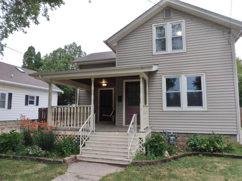House for rent at 1512 Ohio St, Oshkosh, WI 54902