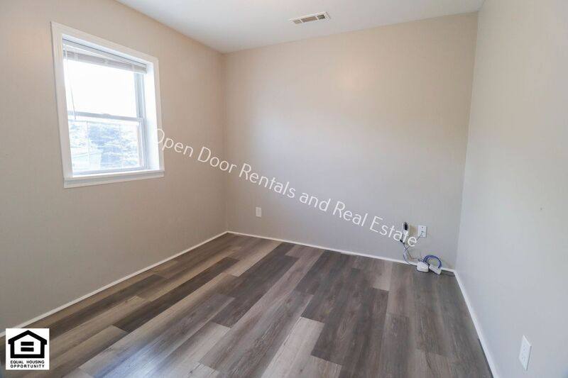 Apartment for rent at 255 S Wayne St #105, Waterloo, IN 46793