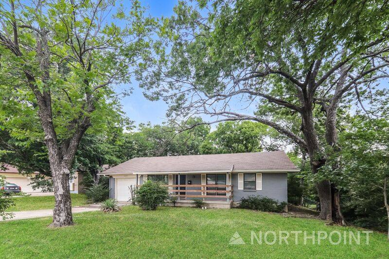 House for rent at 1435 Whispering Trail, Dallas, TX 75241