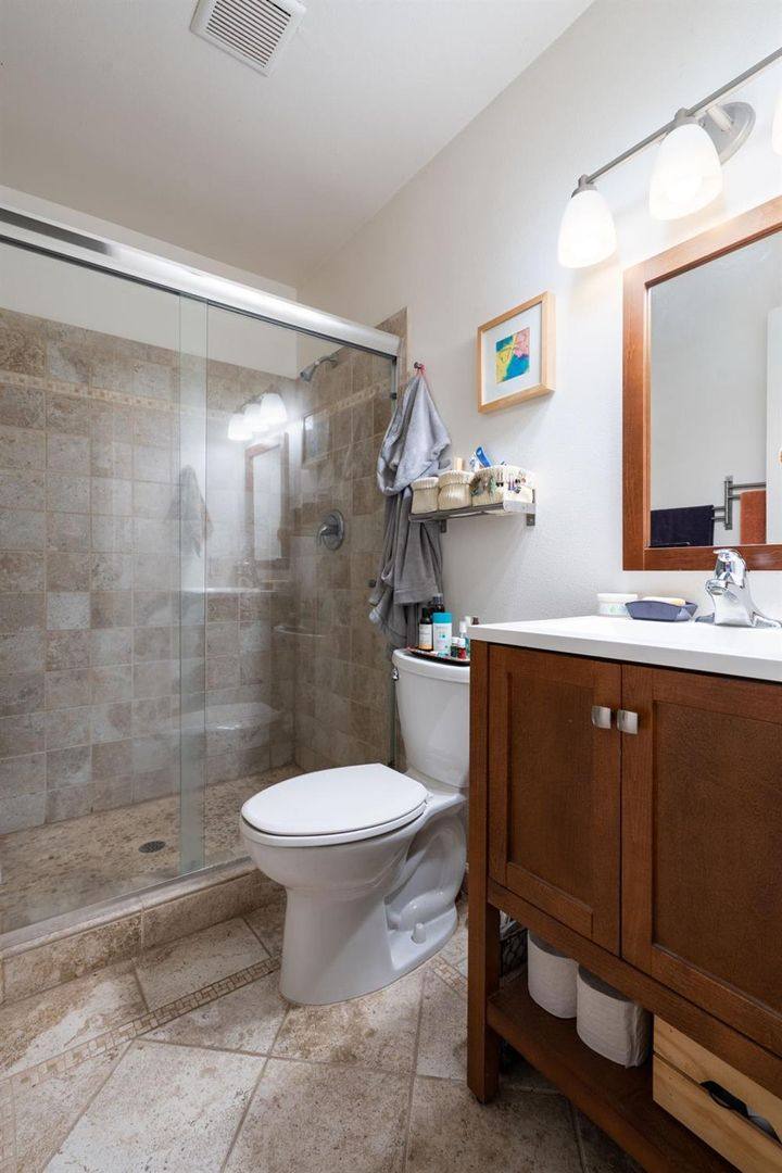 Apartment for rent at 2110-2112 Camino Court, Davis, CA 95616
