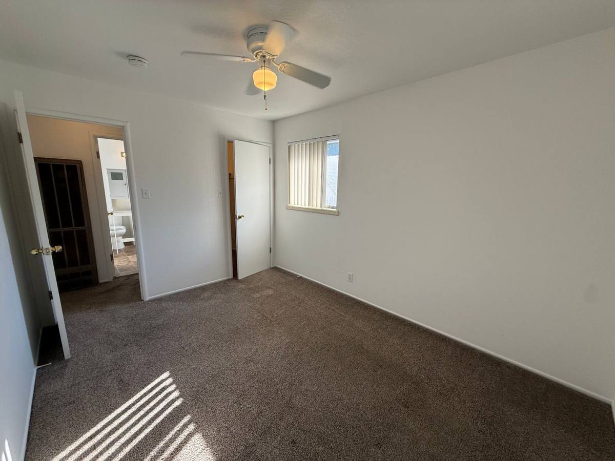 Apartment for rent at 1405 U St, Sacramento, CA 95818