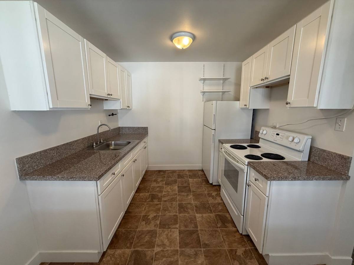 Apartment for rent at 1405 U St, Sacramento, CA 95818