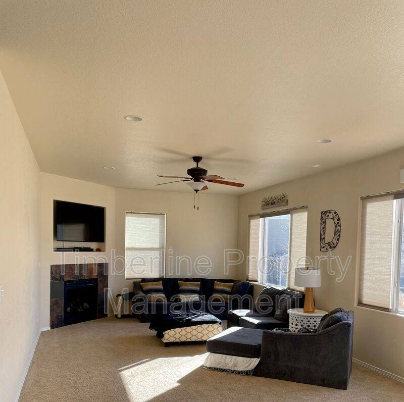 House for rent at 11505 Wildwood Ridge Dr, Colorado Springs, CO 80921