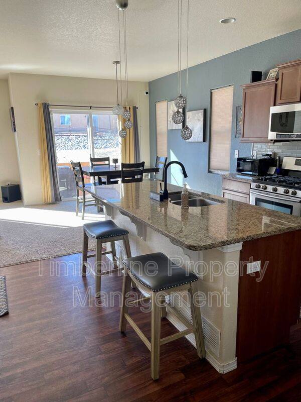 House for rent at 11505 Wildwood Ridge Dr, Colorado Springs, CO 80921