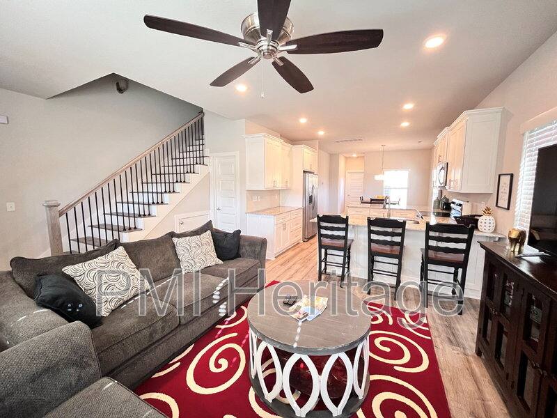 Apartment for rent at 1452 W Sligo St, Fayetteville, AR 72701