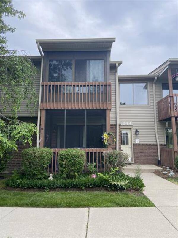 Apartment for rent at 10244 Nancys Blvd #47-1, Grosse Ile, MI 48138