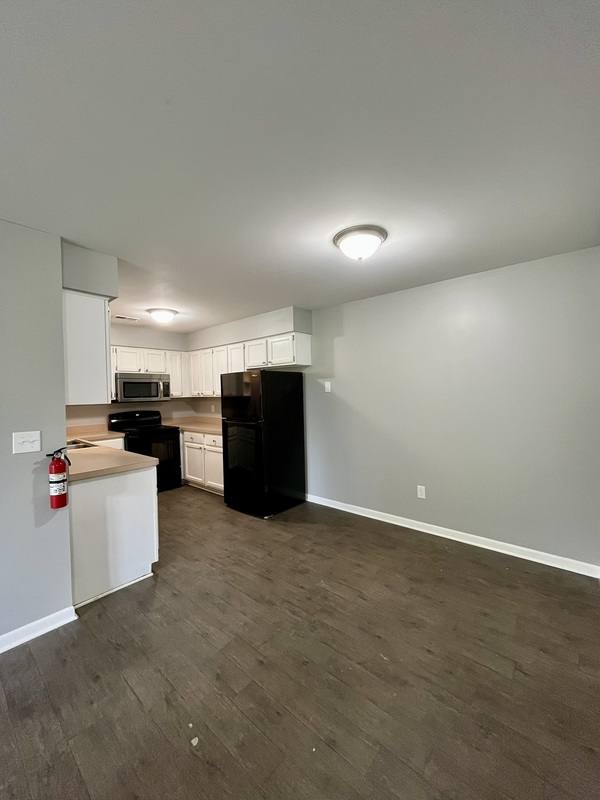 Apartment for rent at 10244 Nancys Blvd #47-1, Grosse Ile, MI 48138