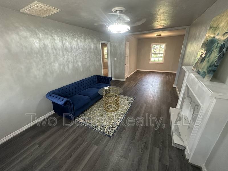House for rent at 2517 NW 38th St, Oklahoma City, OK 73112