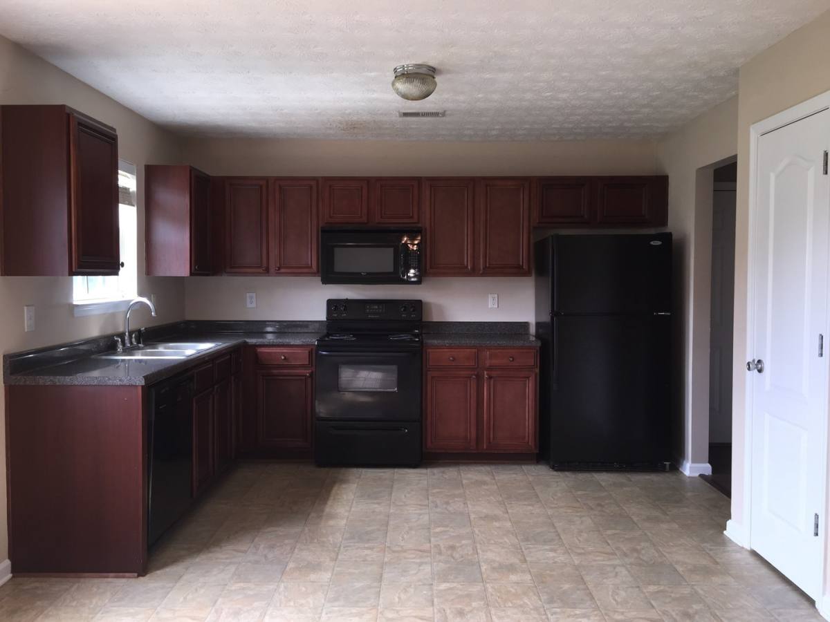 House for rent at 126 Potomac Dr, Jackson, GA 30233