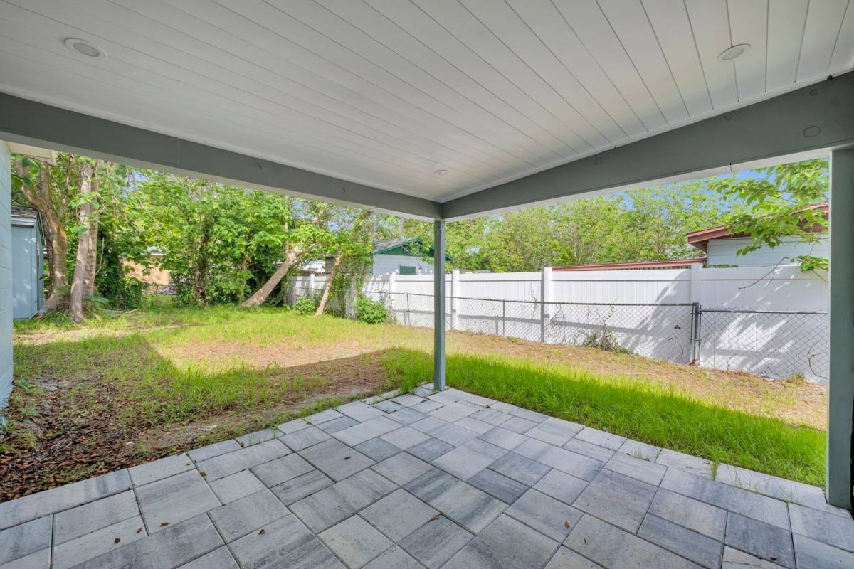 House for rent at 1224 Helen St, Apopka, FL 32703