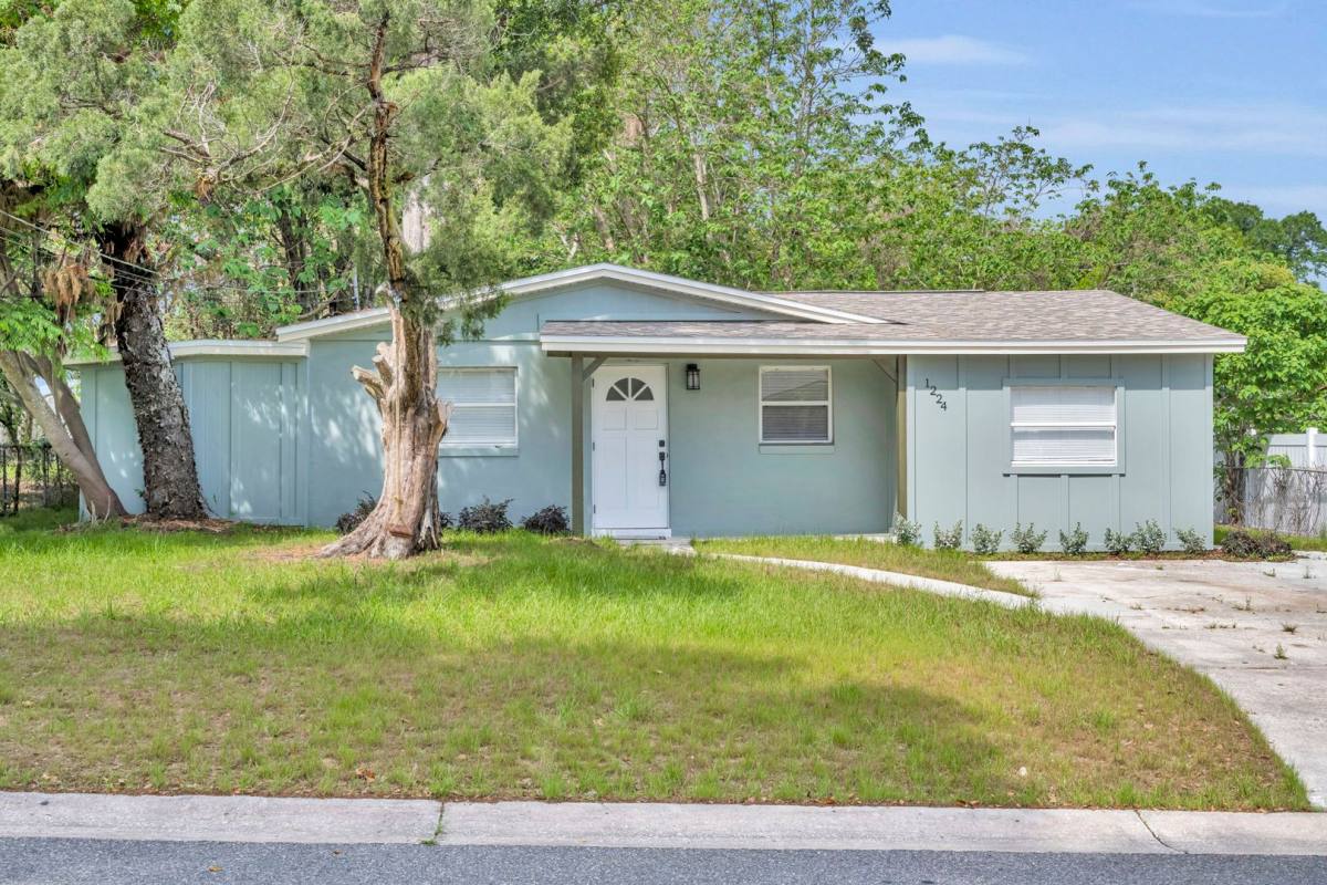 House for rent at 1224 Helen St, Apopka, FL 32703