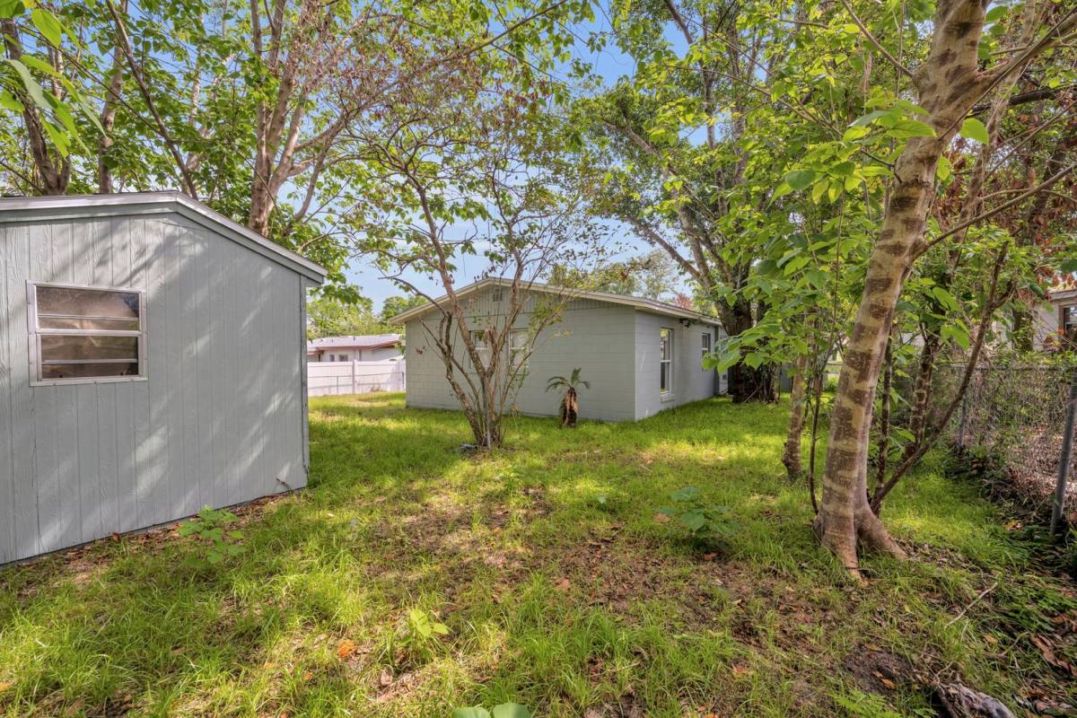 House for rent at 1224 Helen St, Apopka, FL 32703