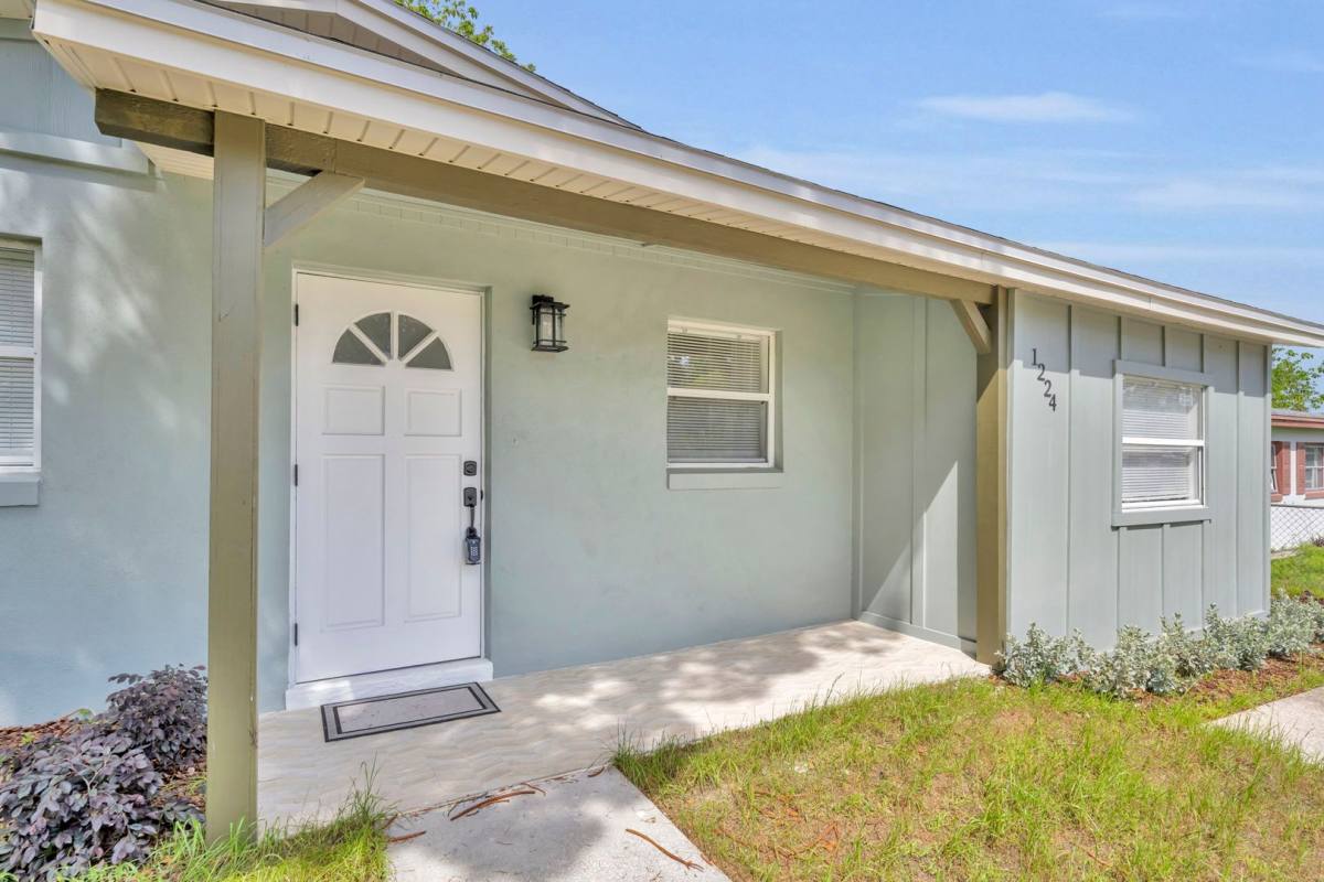 House for rent at 1224 Helen St, Apopka, FL 32703