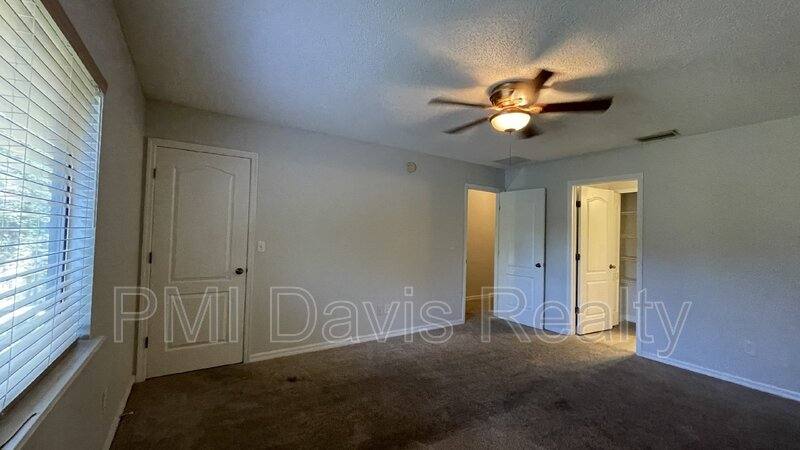 Townhouse for rent at 4609 Playschool Dr, Jacksonville, FL 32210