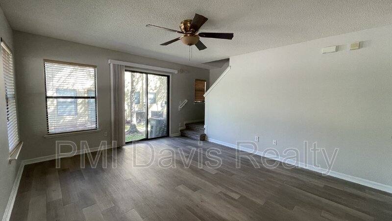 Townhouse for rent at 4609 Playschool Dr, Jacksonville, FL 32210