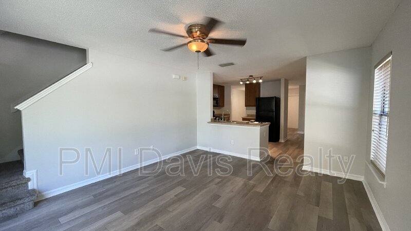 Townhouse for rent at 4609 Playschool Dr, Jacksonville, FL 32210