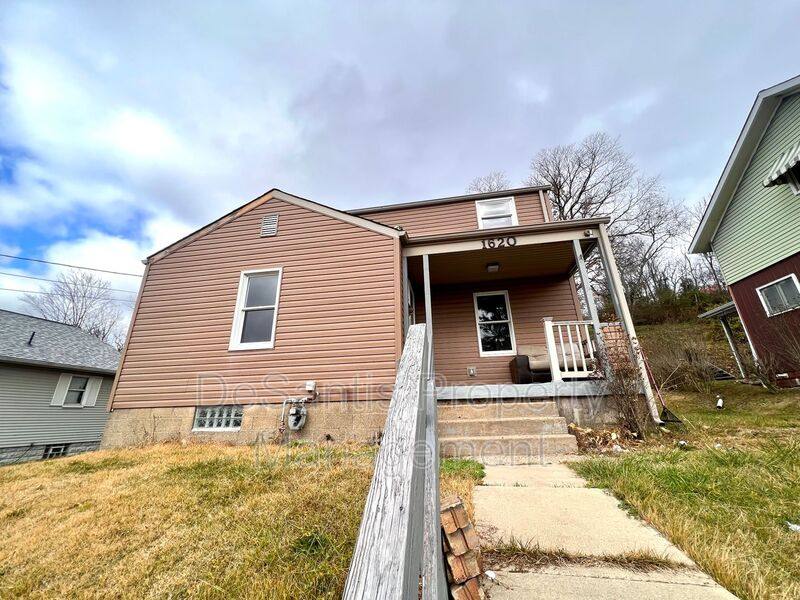 House for rent at 1620 Polk St, Aliquippa, PA 15001