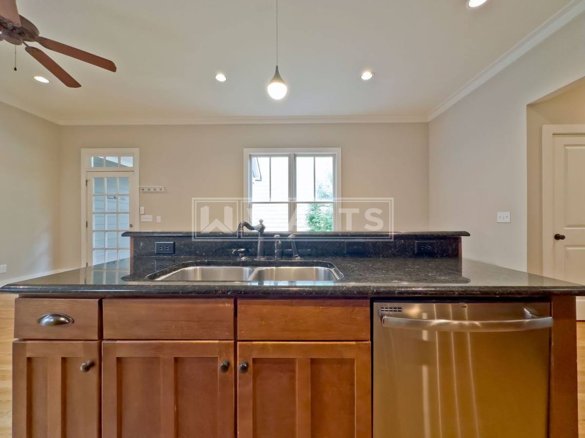 House for rent at 216 Hawthorn St, Birmingham, AL 35242