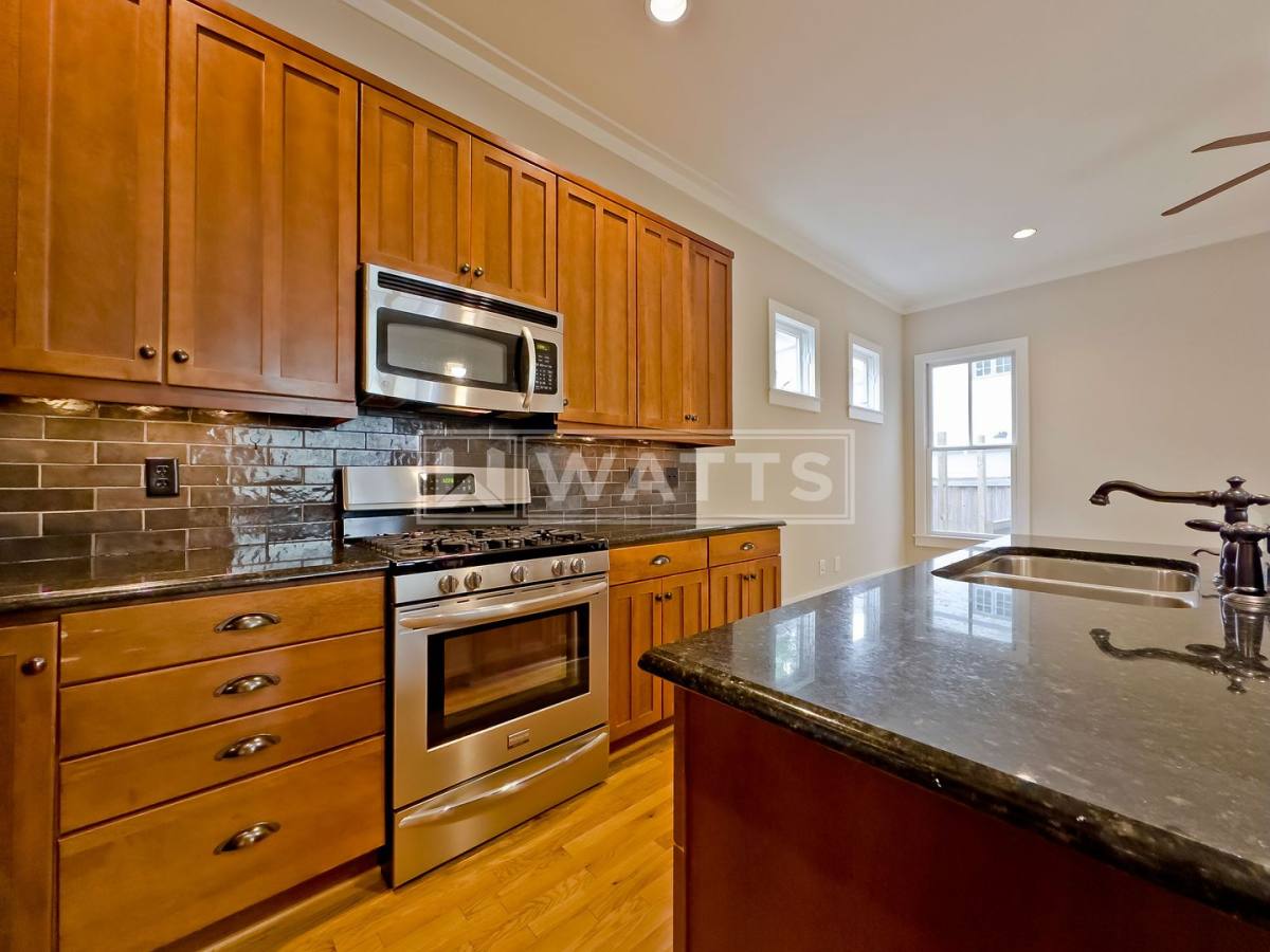 House for rent at 216 Hawthorn St, Birmingham, AL 35242