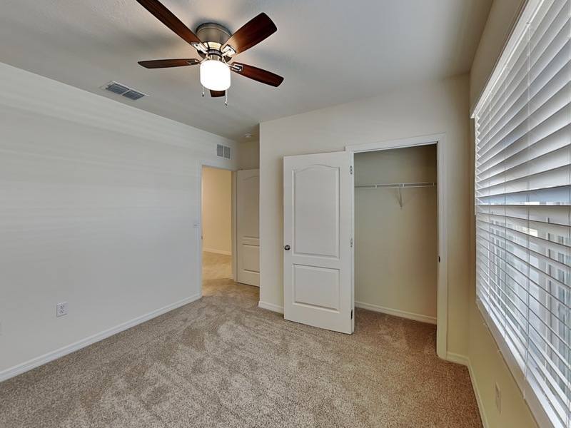 House for rent at 1004 Brooklet Dr, Davenport, FL 33837