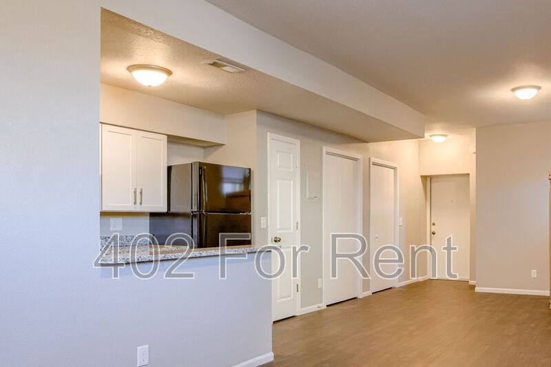 Apartment for rent at 210 S 24th St #103, Omaha, NE 68102
