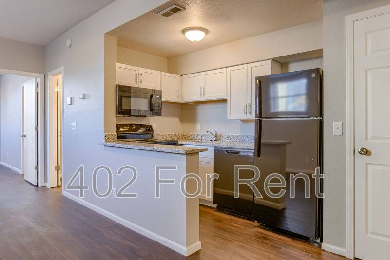 Apartment for rent at 210 S 24th St #103, Omaha, NE 68102