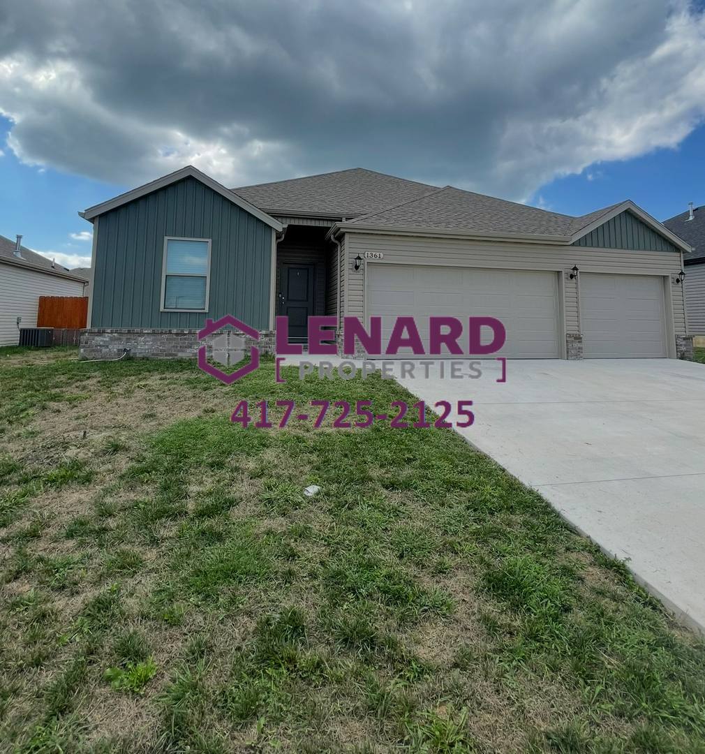 House for rent at 1361 S Lorraine Ave, Republic, MO 65738