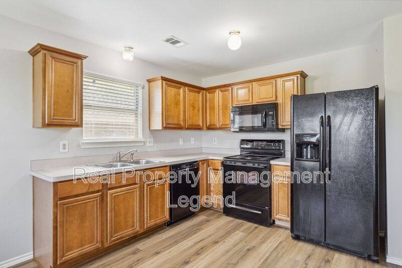 House for rent at 110 Magnolia St, Anna, TX 75409