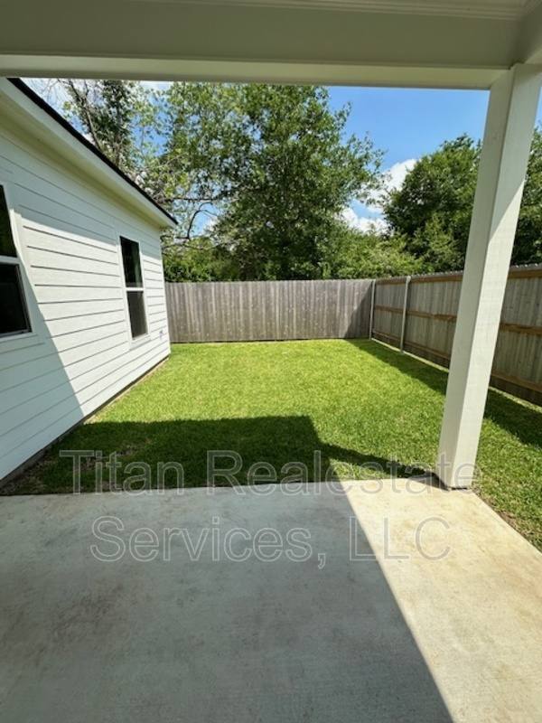 House for rent at 124 Jagged Grove, Youngsville, LA 70592