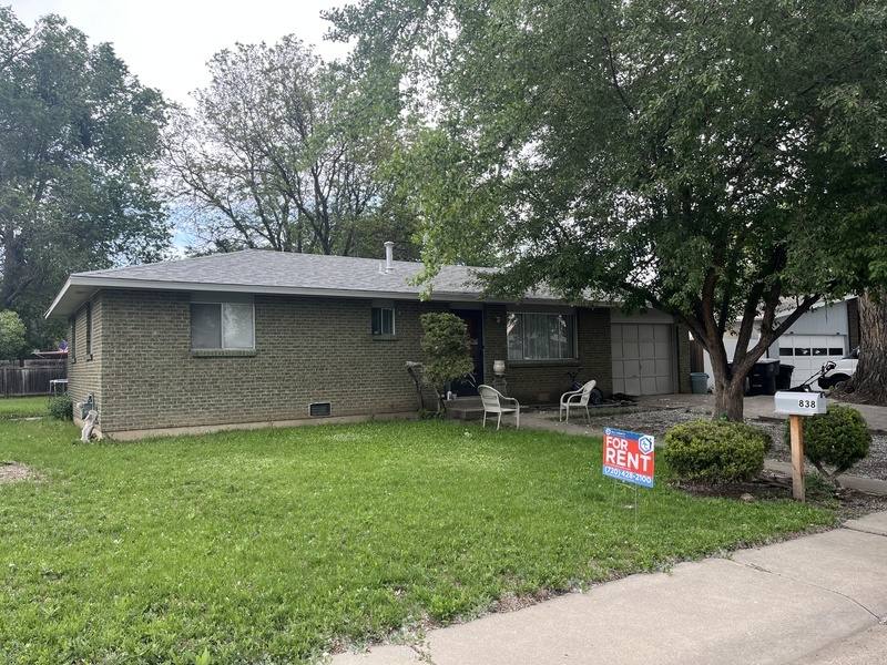 House for rent at 838 Mount Evans St, Longmont, CO 80504