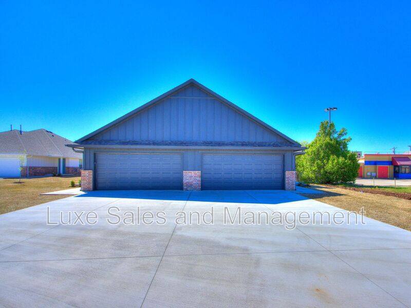 House for rent at 1543 Pavy Parkway, El Reno, OK 73036