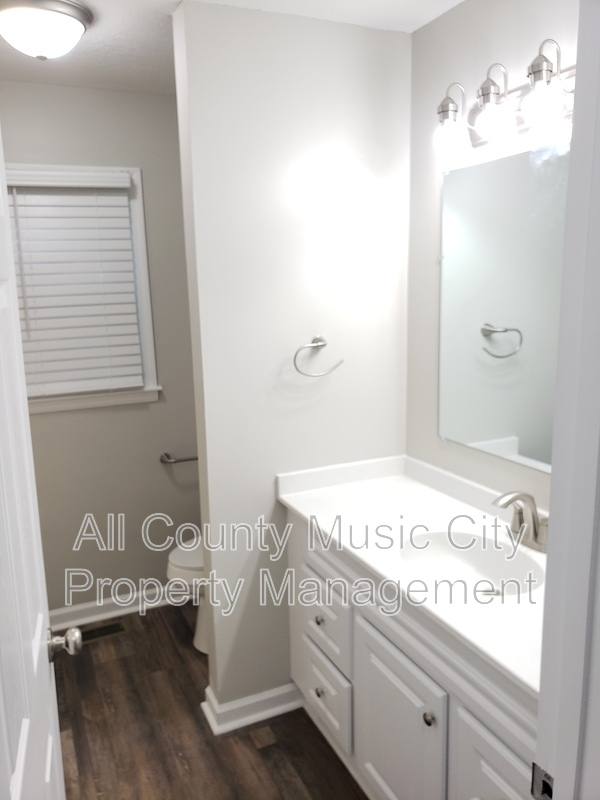 House for rent at 553 Owendale Dr, Antioch, TN 37013