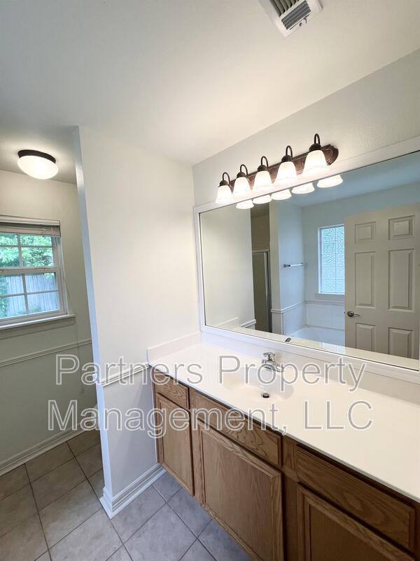 House for rent at 1257 Fox Run Lane, Elkins, AR 72727
